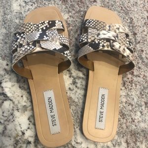 Steve Madden sandals